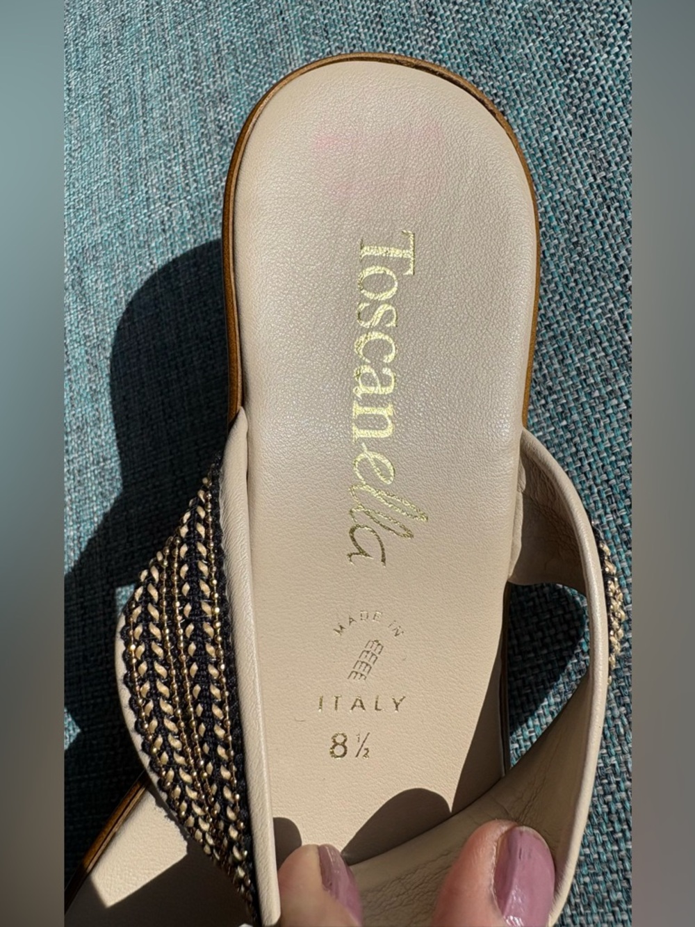 Toscanella Handmade 2” Wedge Slip-on Sandal w Woven Black & Gold Bead Straps 8.5 - Picture 2 of 9